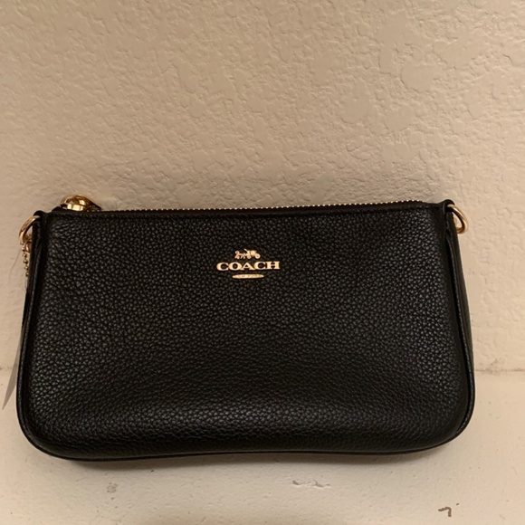 Brand new Coach wristlet - Picture 2 of 8
